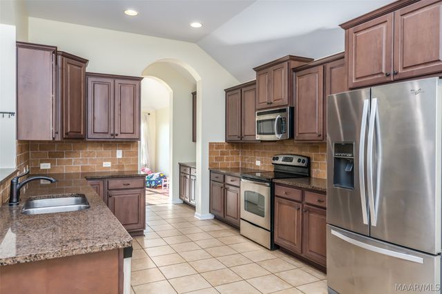 713 Evanwood Drive, Montgomery, AL 36117