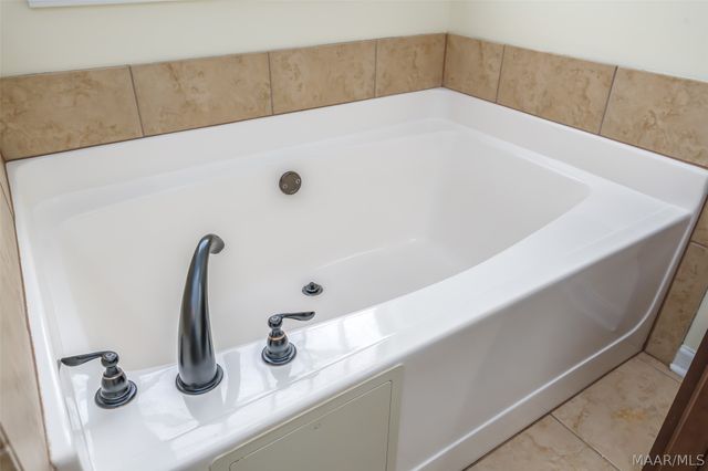 713 Evanwood Drive, Montgomery, AL 36117