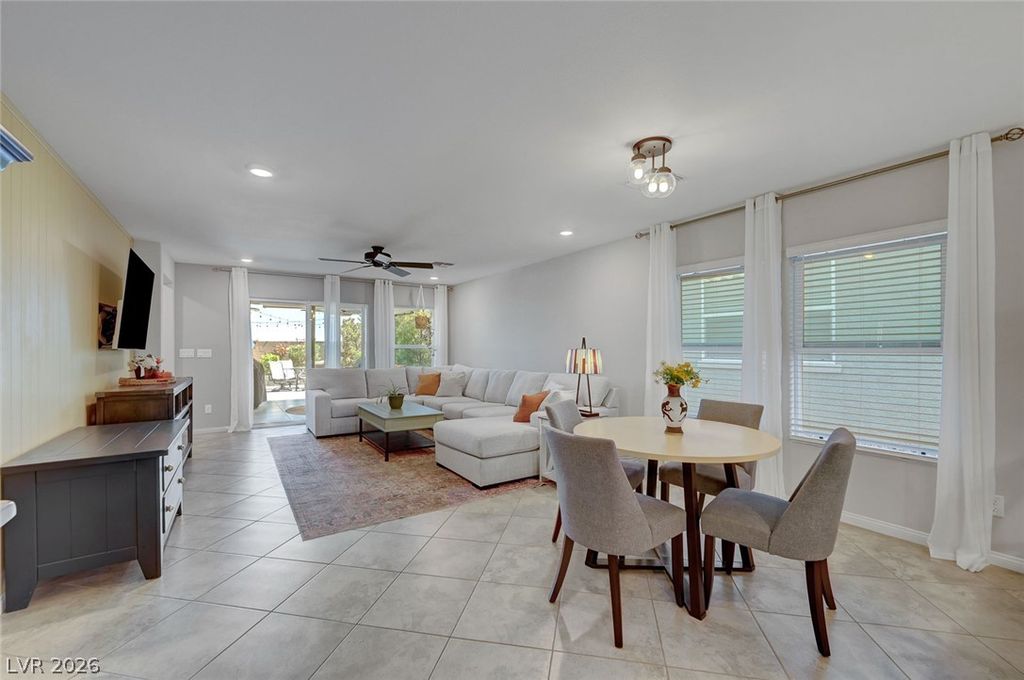9526 Barnsley Point Street, Las Vegas, NV 89178 — photo 3