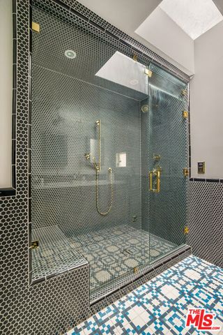 2137 Sunset Plaza Drive, Los Angeles, CA 90069