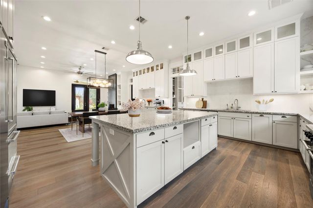 4700 Silverbelle Court, Richmond, TX 77406