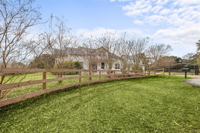 4700 Silverbelle Court, Richmond, TX 77406