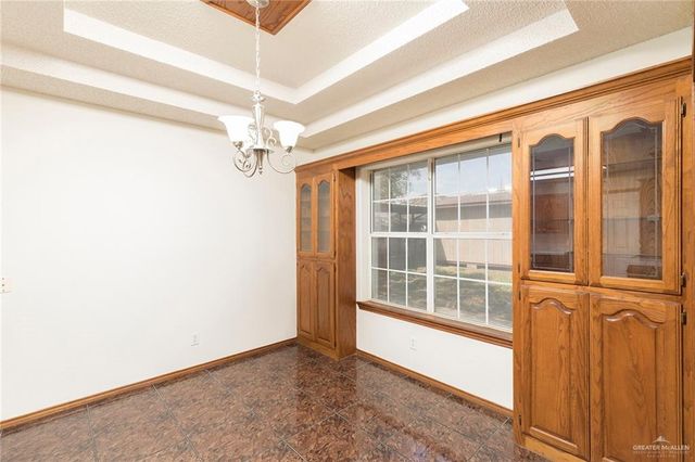 509 S Pacific Avenue, Edinburg, TX 78539