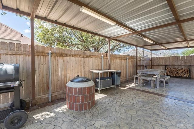 509 S Pacific Avenue, Edinburg, TX 78539