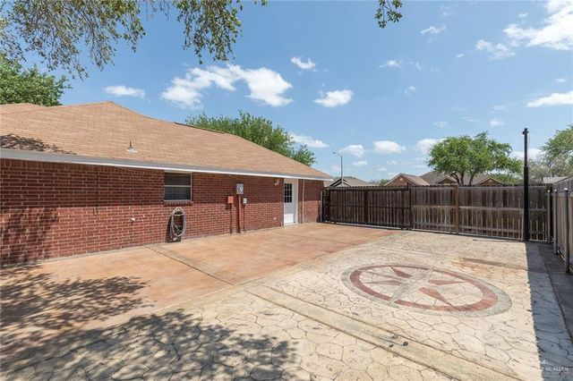 509 S Pacific Avenue, Edinburg, TX 78539
