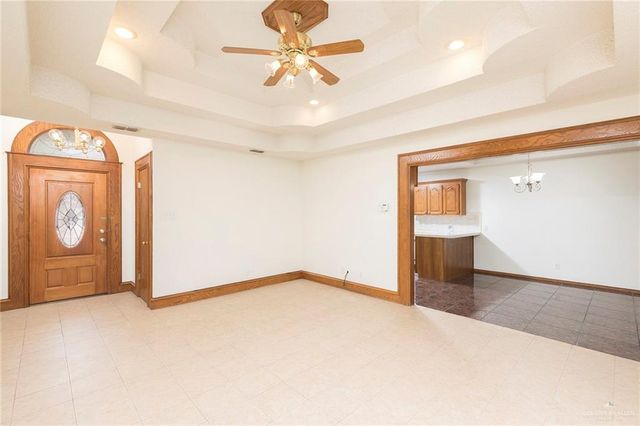 509 S Pacific Avenue, Edinburg, TX 78539