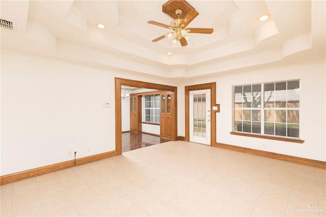 509 S Pacific Avenue, Edinburg, TX 78539