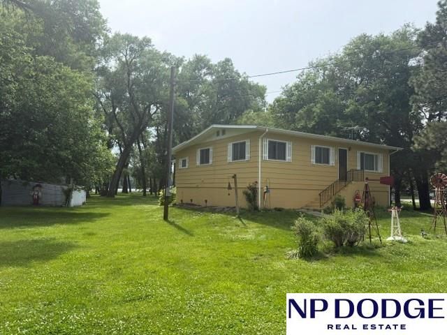 2815 Big Island Road, Fremont, NE 68025