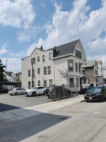 120 Lewis St, Paterson City, NJ 07501