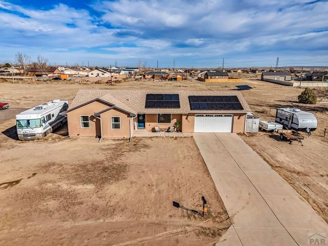 977 E Sumac Dr, Pueblo West, CO 81007