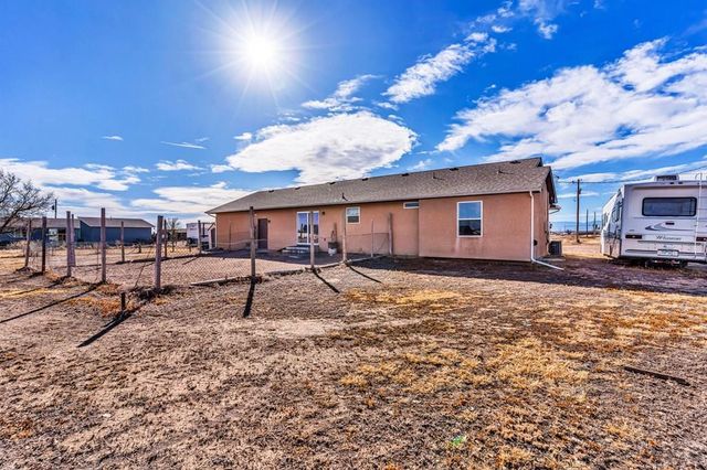 977 E Sumac Dr, Pueblo West, CO 81007