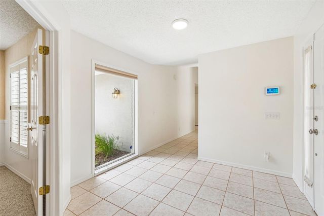 7656 PALM AIRE LANE, Sarasota, FL 34243