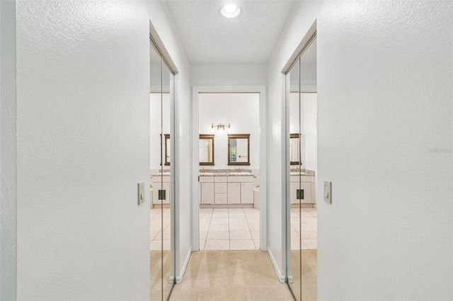 7656 PALM AIRE LANE, Sarasota, FL 34243