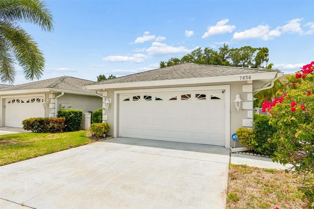 7656 PALM AIRE LANE, Sarasota, FL 34243
