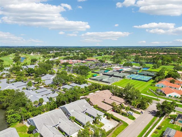 7656 PALM AIRE LANE, Sarasota, FL 34243