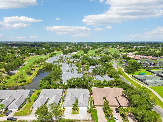 7656 PALM AIRE LANE, Sarasota, FL 34243