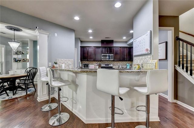 5880 Vista Brook Drive, Suwanee, GA 30024