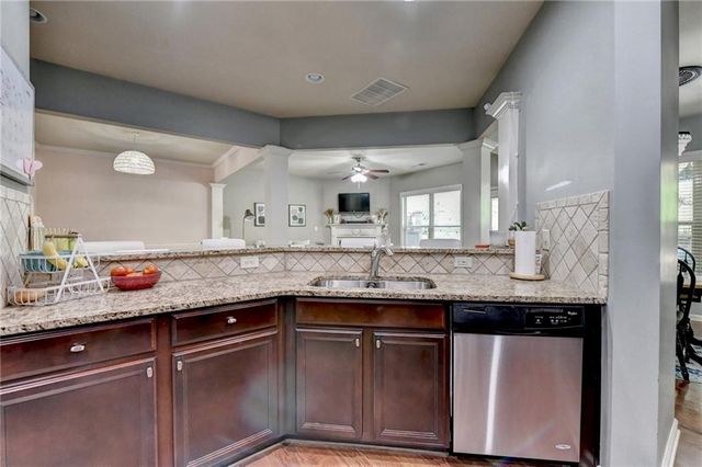 5880 Vista Brook Drive, Suwanee, GA 30024