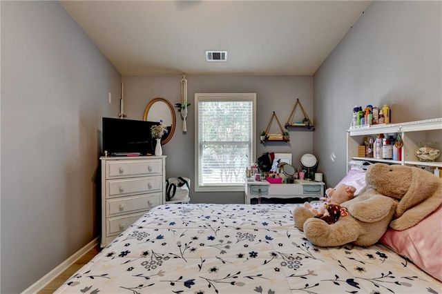 5880 Vista Brook Drive, Suwanee, GA 30024