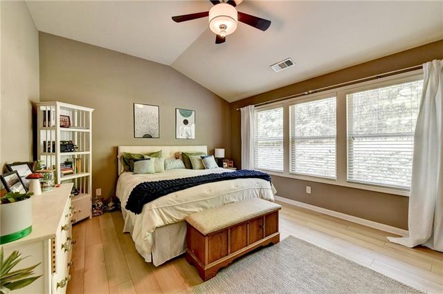 5880 Vista Brook Drive, Suwanee, GA 30024
