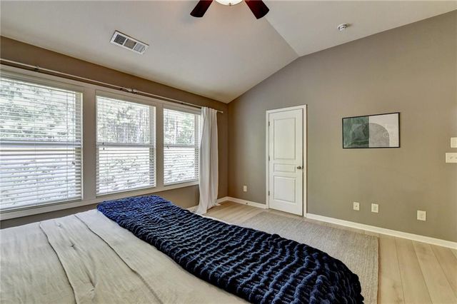 5880 Vista Brook Drive, Suwanee, GA 30024