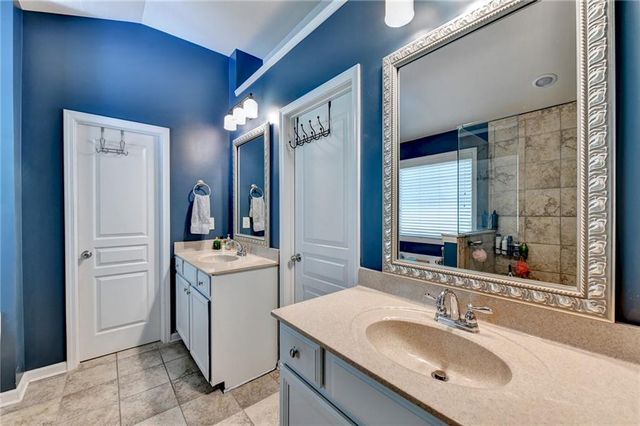 5880 Vista Brook Drive, Suwanee, GA 30024