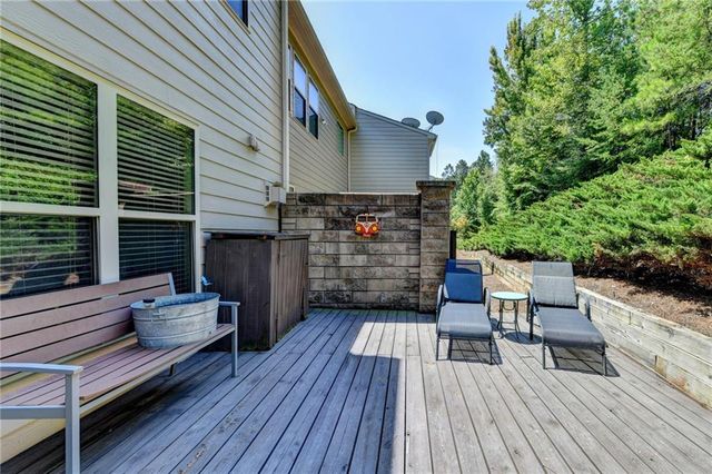 5880 Vista Brook Drive, Suwanee, GA 30024
