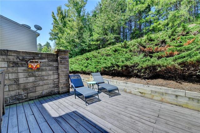 5880 Vista Brook Drive, Suwanee, GA 30024