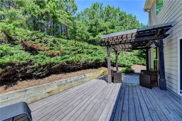 5880 Vista Brook Drive, Suwanee, GA 30024