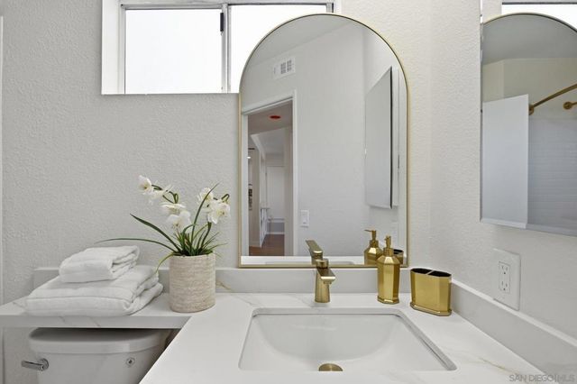 430 Stoney Point Rd 124, Oceanside, CA 92058