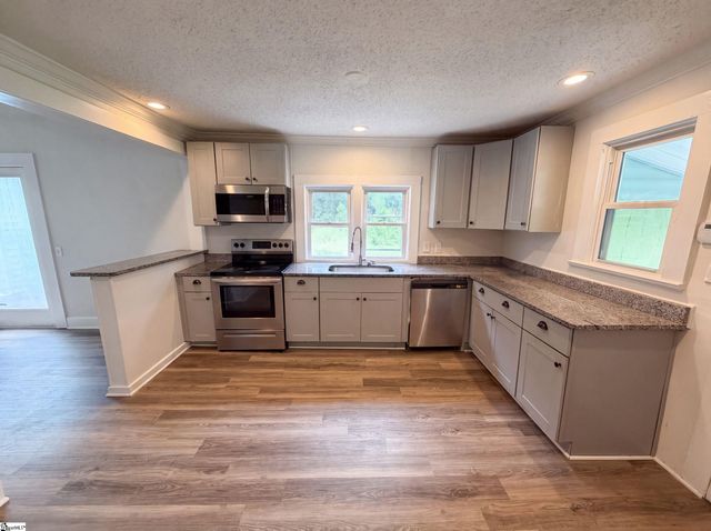 106 Old Georgia Road, Pelzer, SC 29669