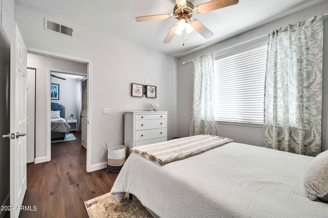 7009 E ACOMA Drive 1004, Scottsdale, AZ 85254