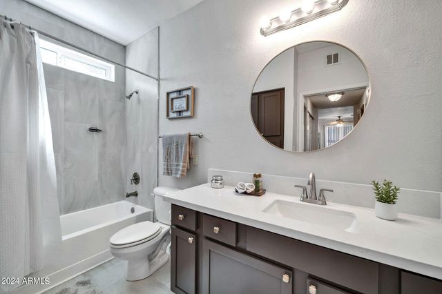 7009 E ACOMA Drive 1004, Scottsdale, AZ 85254