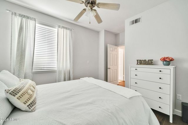 7009 E ACOMA Drive 1004, Scottsdale, AZ 85254