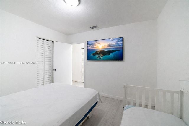 1090 NW 197th Ter, Miami Gardens, FL 33169