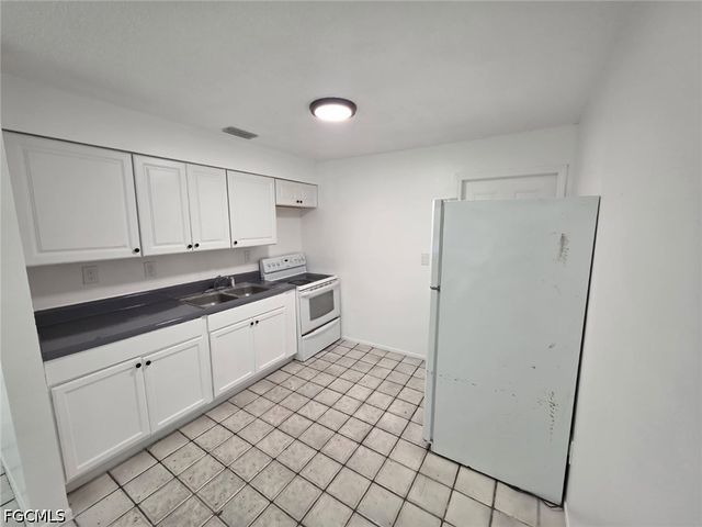 5426 Sago AVE 5422, Fort Myers, FL 33907