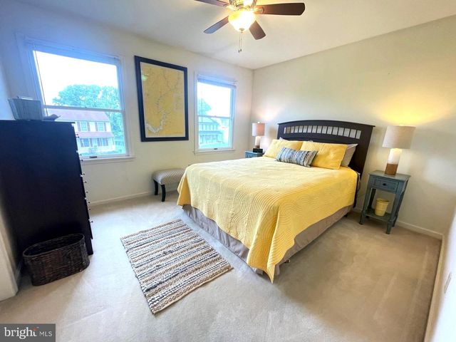 215 STEFFIE DR, Mount Wolf, PA 17347