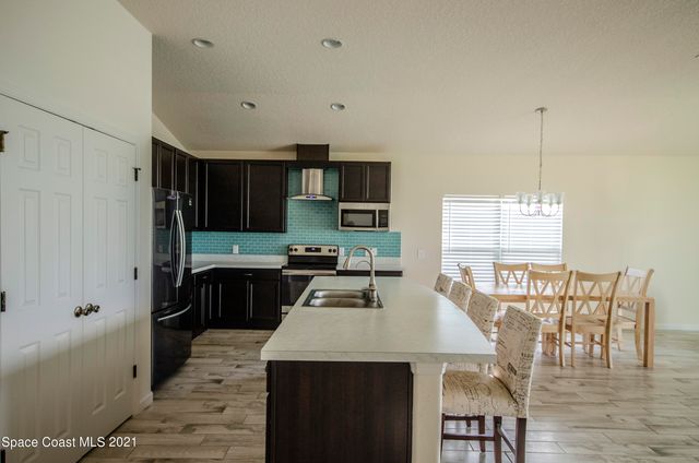 4110 Sage Brush Circle, Melbourne, FL 32901