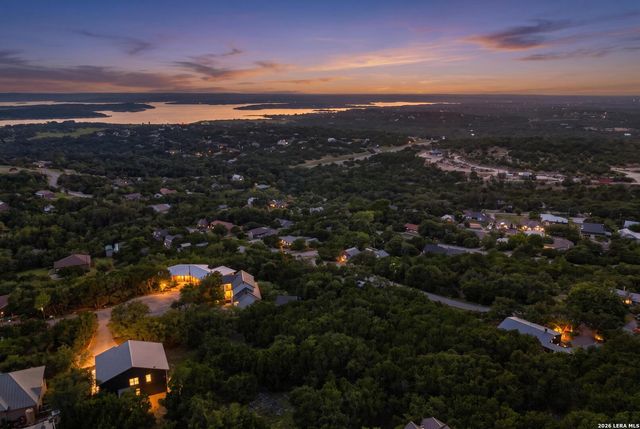 142 Bluejay Ct, Canyon Lake, TX 78133