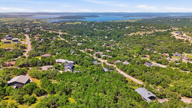 142 Bluejay Ct, Canyon Lake, TX 78133
