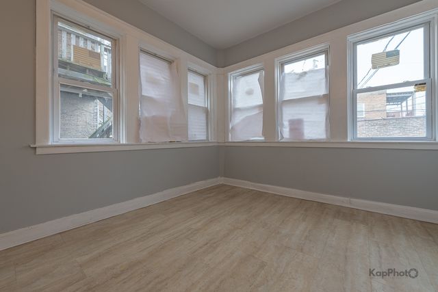 7750 S Saginaw Avenue 1, Chicago, IL 60649