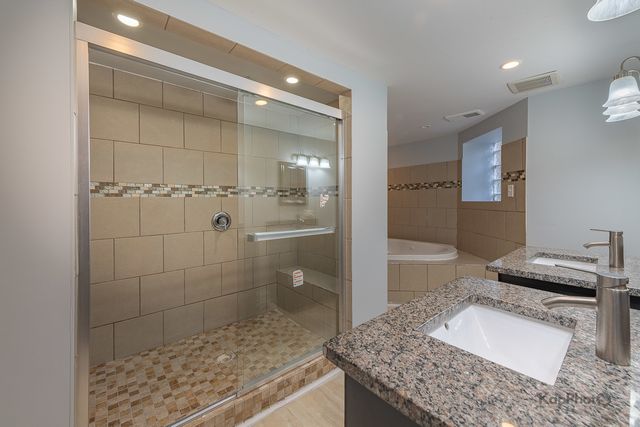 7750 S Saginaw Avenue 1, Chicago, IL 60649