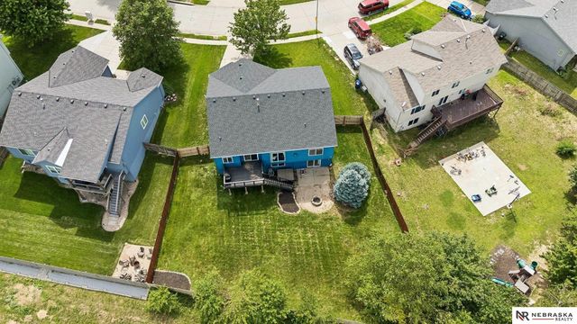 1507 Ridgeview Drive, Papillion, NE 68046