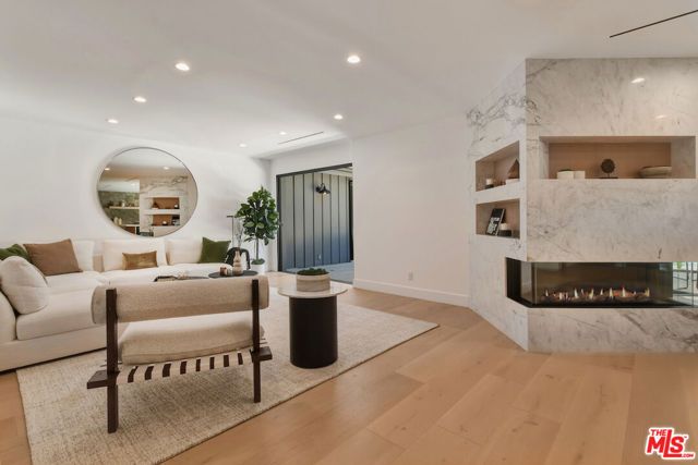 3721 Woodcliff Road, Sherman Oaks, CA 91403