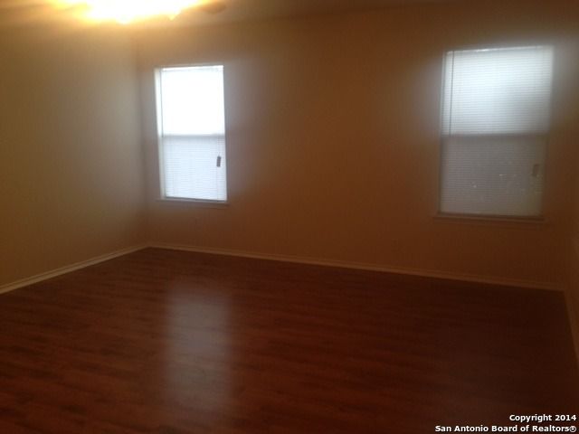 2 BEDFORD BAY, San Antonio, TX 78239
