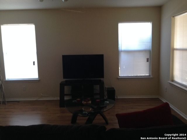 2 BEDFORD BAY, San Antonio, TX 78239