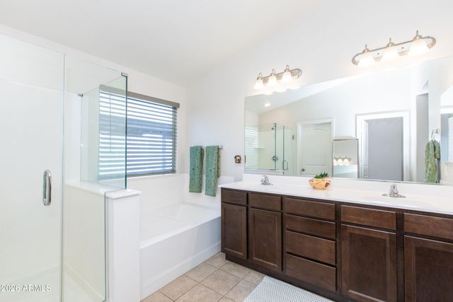 738 W Jardin Drive, Casa Grande, AZ 85122