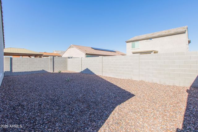738 W Jardin Drive, Casa Grande, AZ 85122