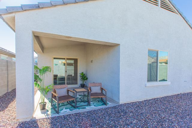 738 W Jardin Drive, Casa Grande, AZ 85122