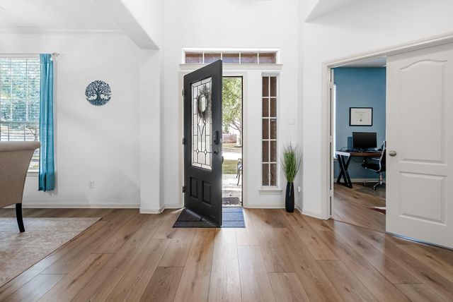 2429 Shire Ridge DR, Austin, TX 78732